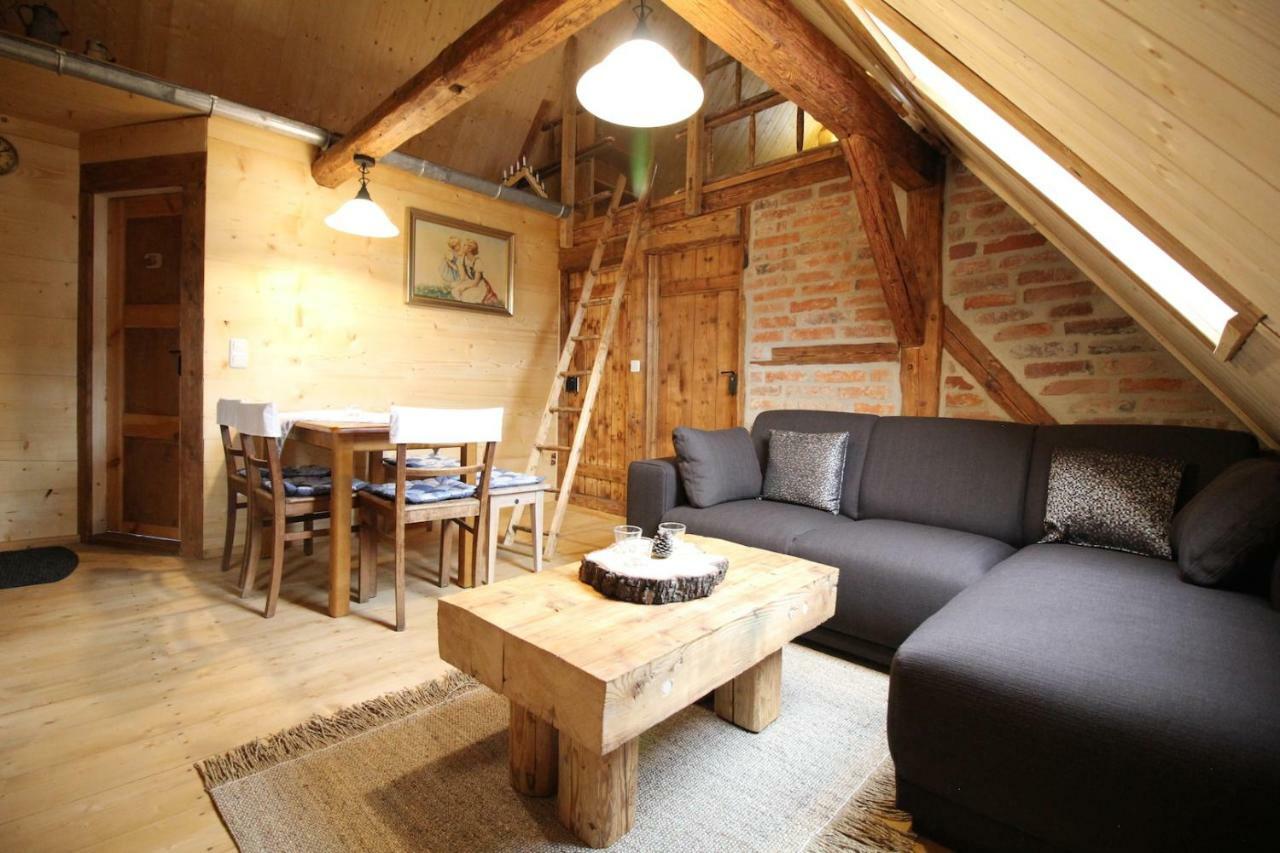 Ferienhaus Anno Dazumal, Wie Zu Opa'S Zeiten Klingenthal Eksteriør bilde